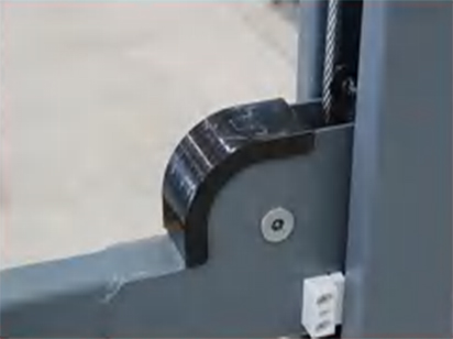 Oil injection hole,plastic cover