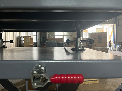 Platform angle can be adjusted