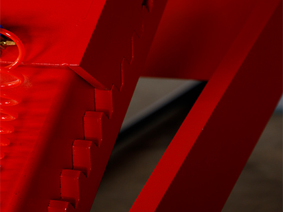 Integrated three-tooth locking structure, the locking teeth are cut from whole plates by 10,000-watt laser.
